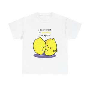 T-Shirt with Hugging Lemons "Squeeze You" Graphic