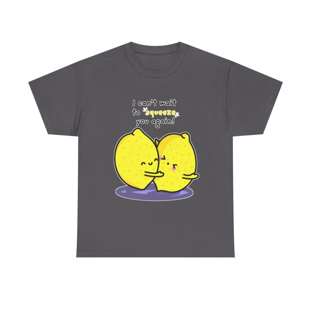 T-Shirt with Hugging Lemons "Squeeze You" Graphic