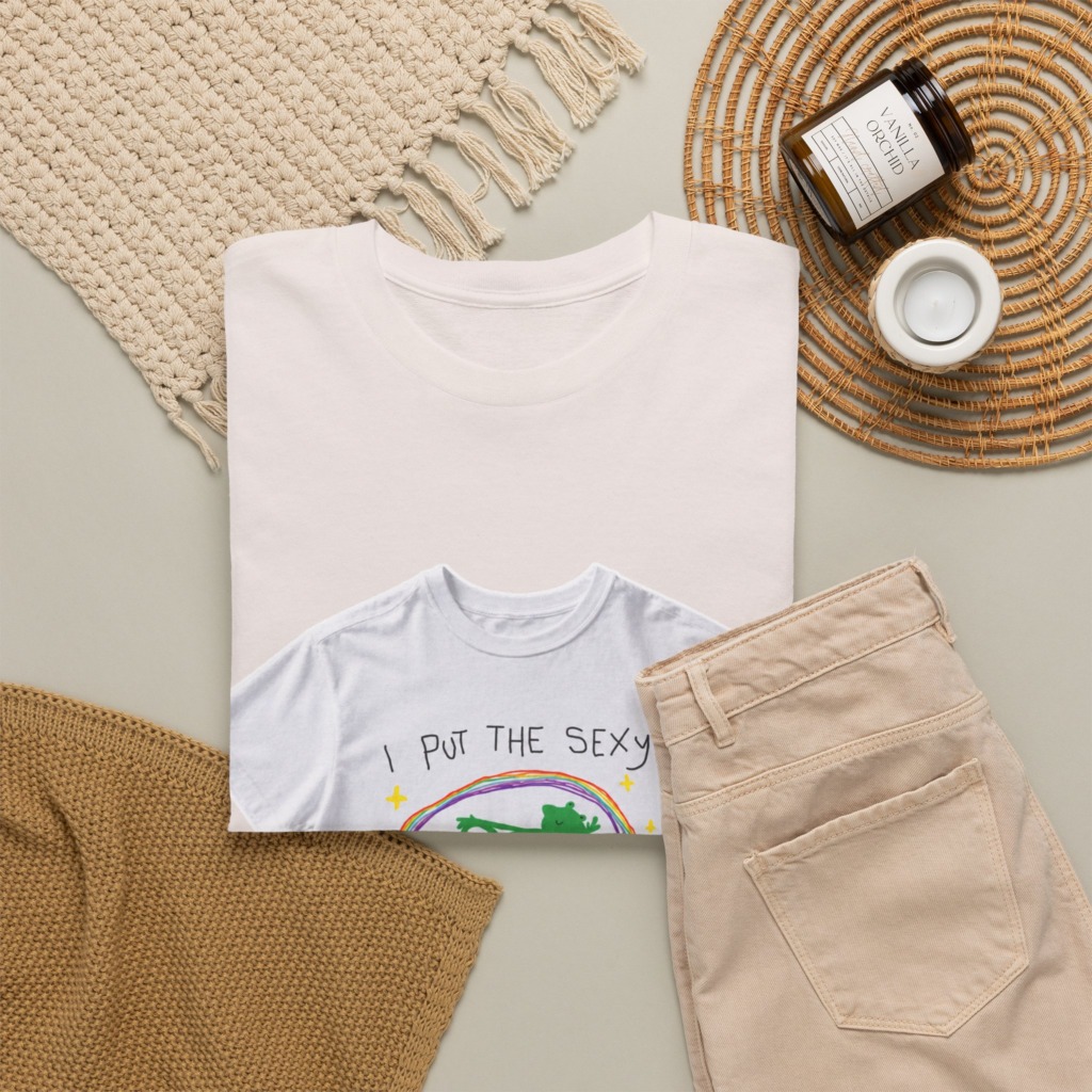 White 'I Put The Sexy In Dyslexia' Frog T-Shirt