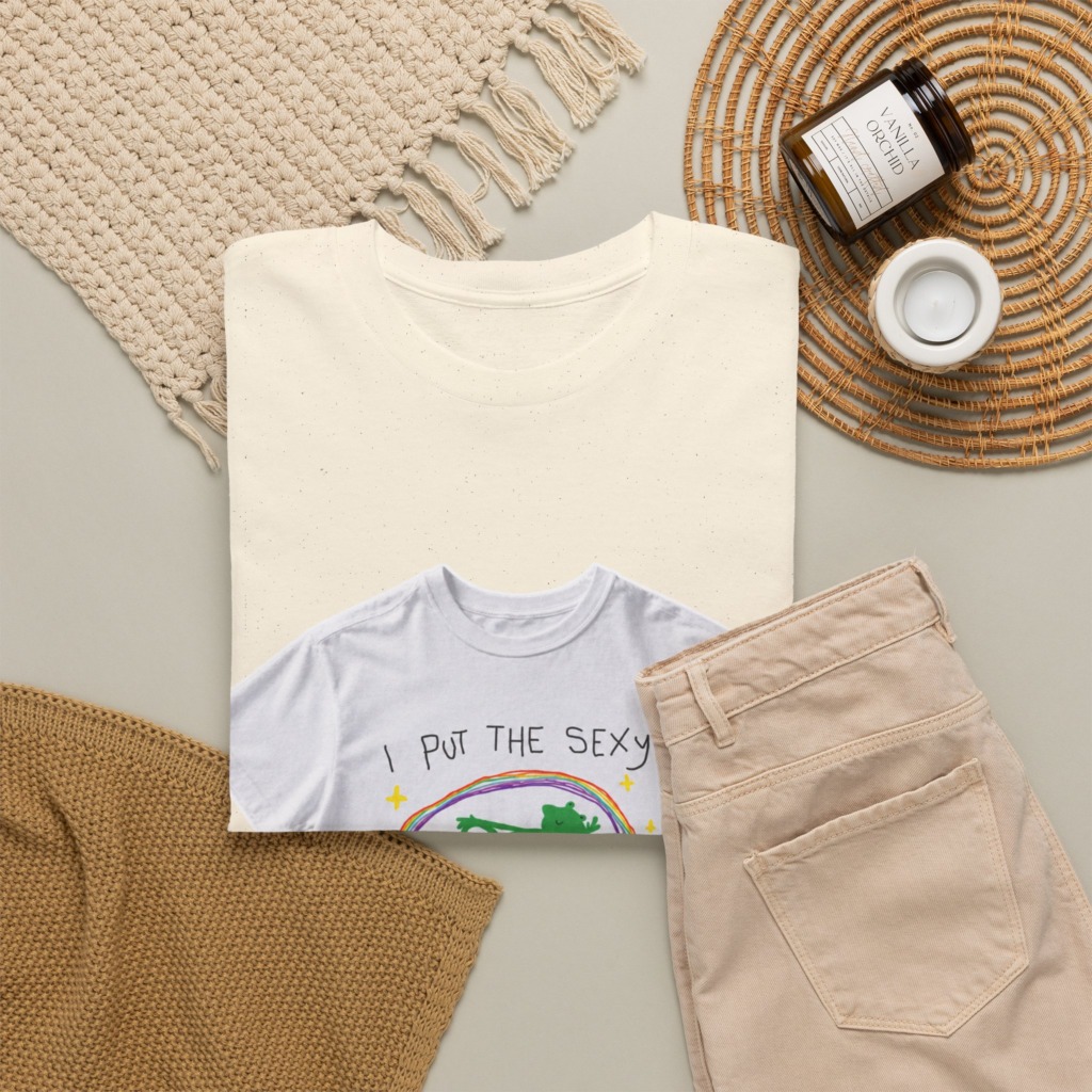 White 'I Put The Sexy In Dyslexia' Frog T-Shirt