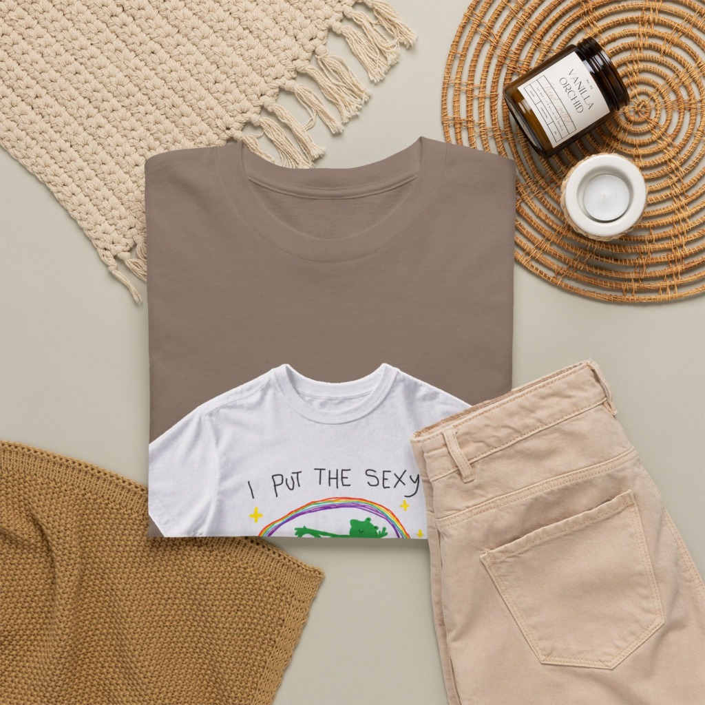 White 'I Put The Sexy In Dyslexia' Frog T-Shirt
