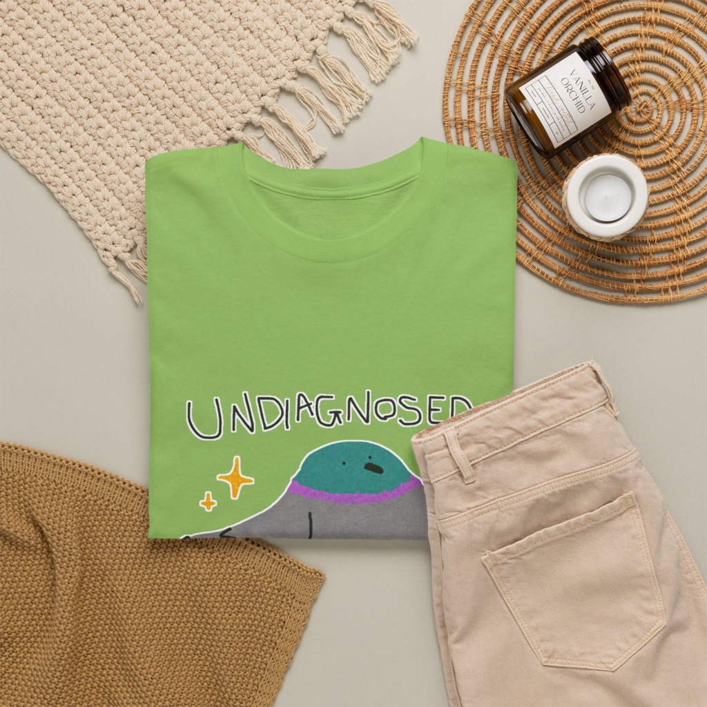 T-Shirt with Pigeon 'Undiagnosed' Graphic
